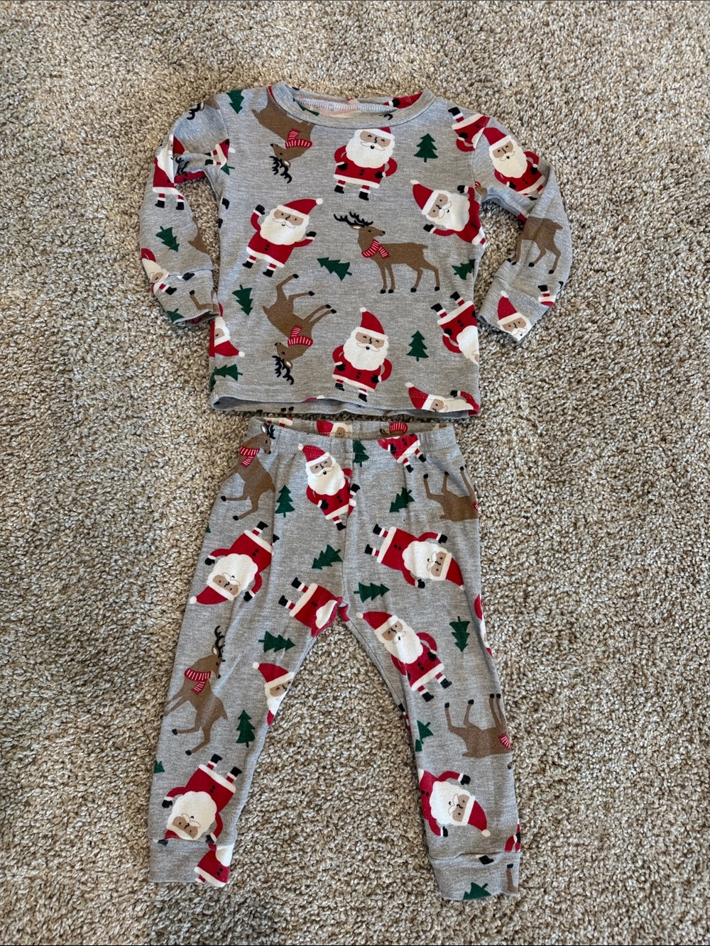 Children's Grey Santa & Reindeer Holiday Pajama Set - Festive Sleepwear